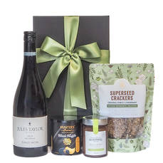 Vineyard Bliss Gift Hamper