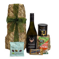 Wine and Nibbles Gift Basket
