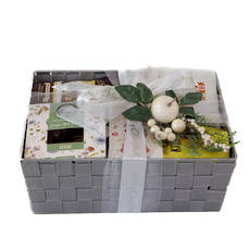 Christmas World of Thanks Gift Basket