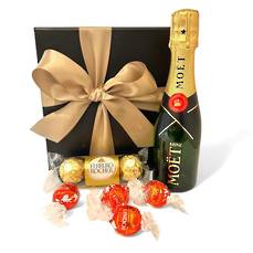 Little Moet Moments Gift Box