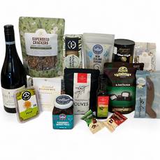 The Jules Entertainer Gift Box
